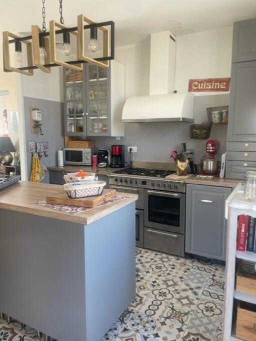 Appartement Avec Jardin En Ville 索格岛 外观 照片